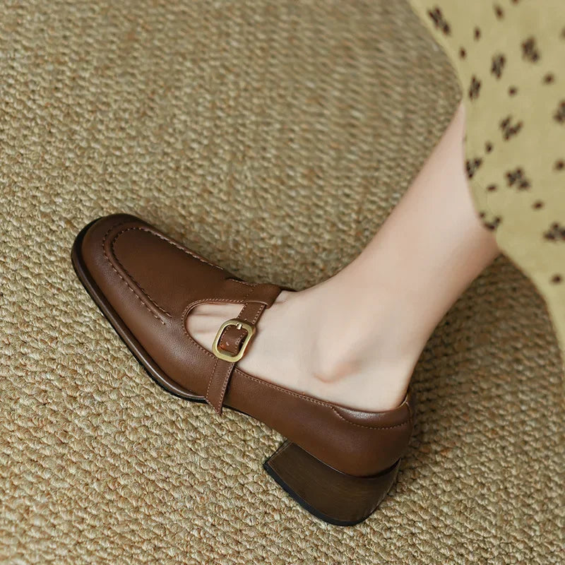 Corinne | Mary Janes met T-bandje