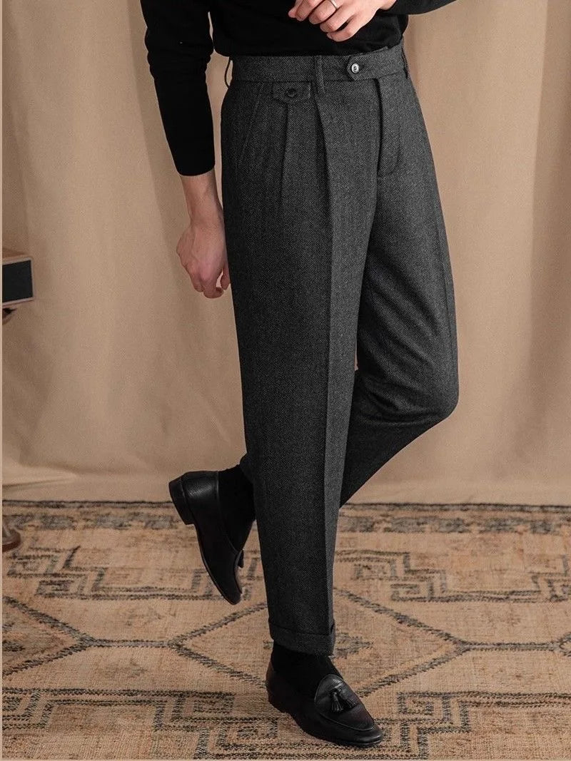 Olivier | Pantalon met bandplooi en visgraatmotief
