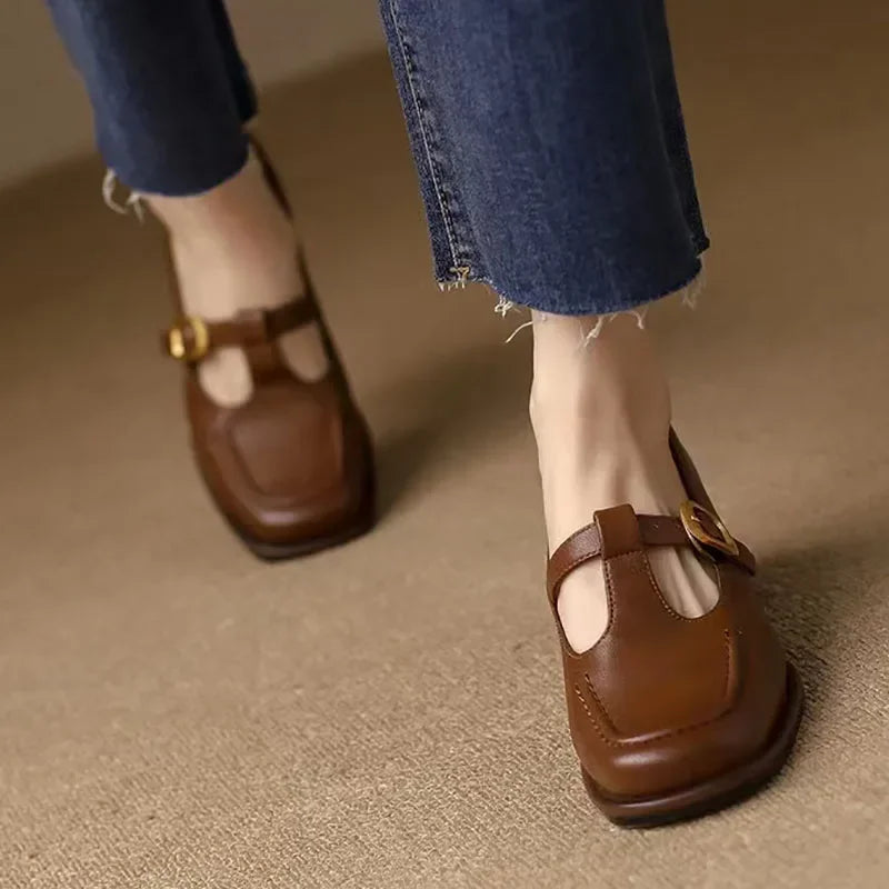 Corinne | Mary Janes met T-bandje