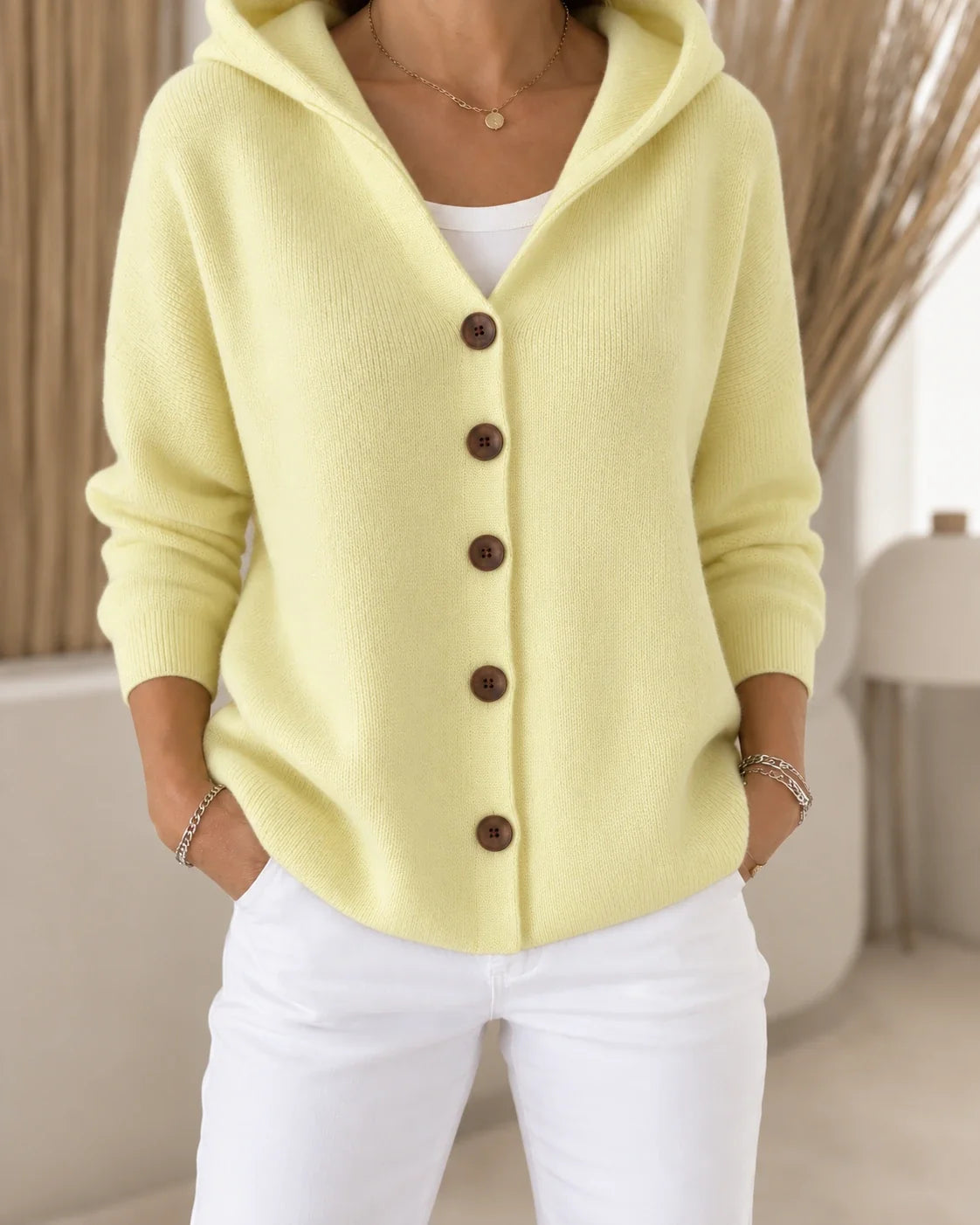 Teri | Licht vest met capuchon en knopen